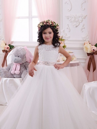Online Avorio Abito da ballo Barca Tulle Pizzo Lunga Abiti da ragazza di fiori