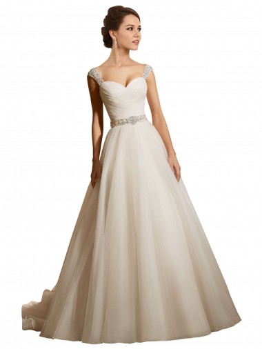 Online Avorio Abito da ballo Innamorato Tulle Abiti da sposa