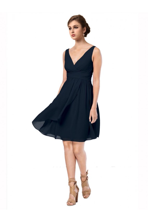 Online Blu marino scuro Linea A Scollatura a V Al ginocchio Chiffona Corto Abiti da damigella donore / Abiti da cocktail