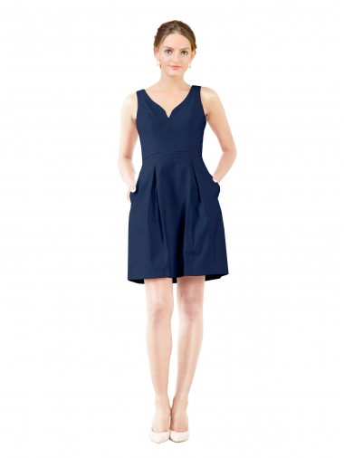 Online Blu marino scuro Linea A Scollatura a V Al ginocchio Raso Corto Abiti da damigella donore / Abiti da cocktail